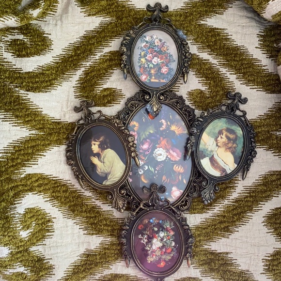 •VINTAGE SET/5 MIDCENTURY ORNATE FRAMES•